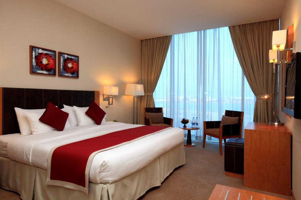 Golden Tulip - Al Jubail Otel Dış mekan fotoğraf