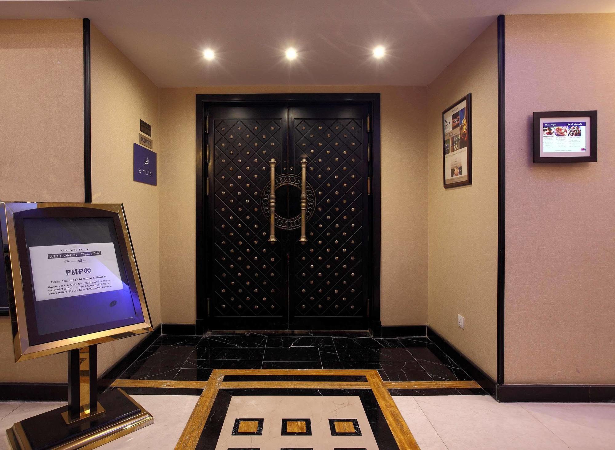 Golden Tulip - Al Jubail Otel Dış mekan fotoğraf