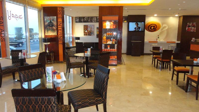 Golden Tulip - Al Jubail Otel Dış mekan fotoğraf